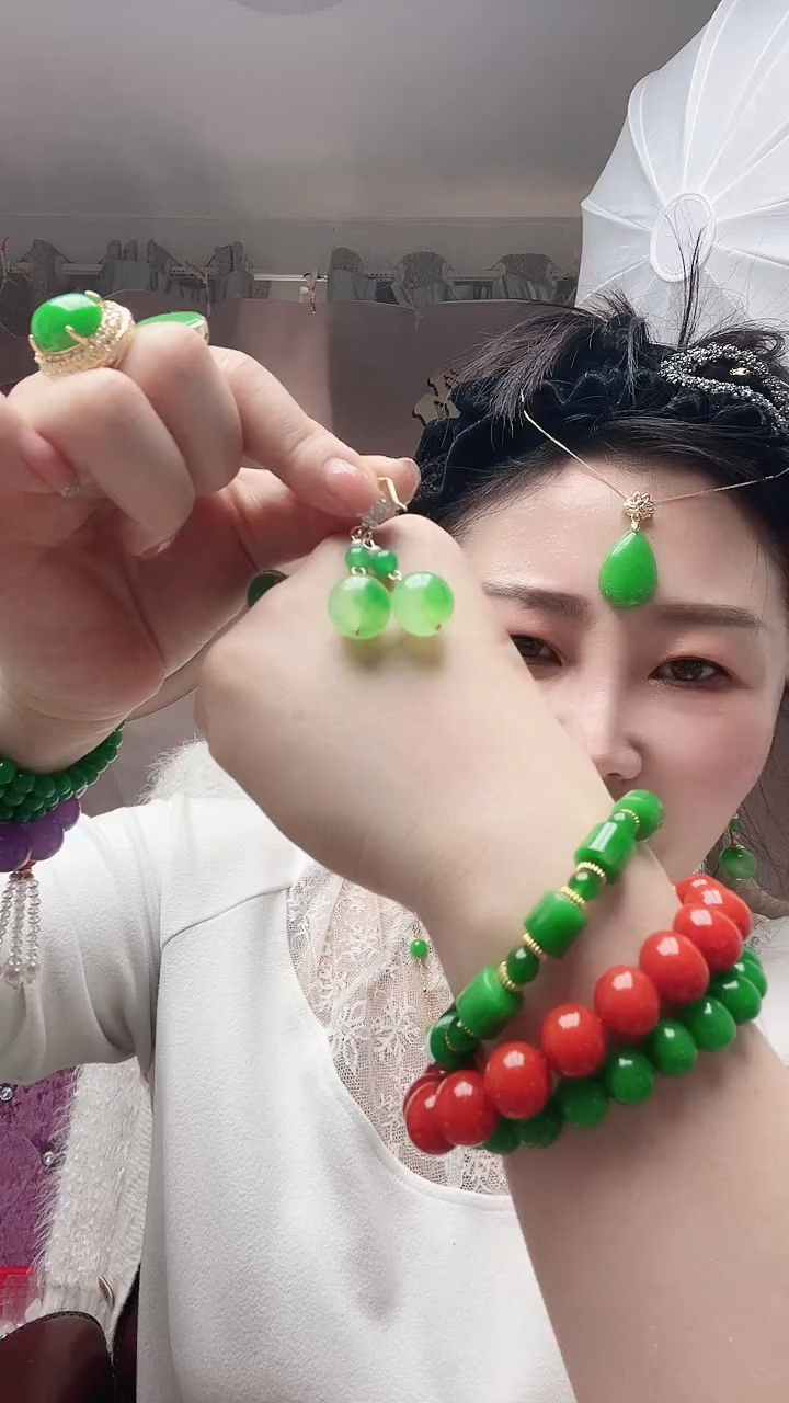 【闪购商品】翡翠耳饰14K金镶嵌X18号