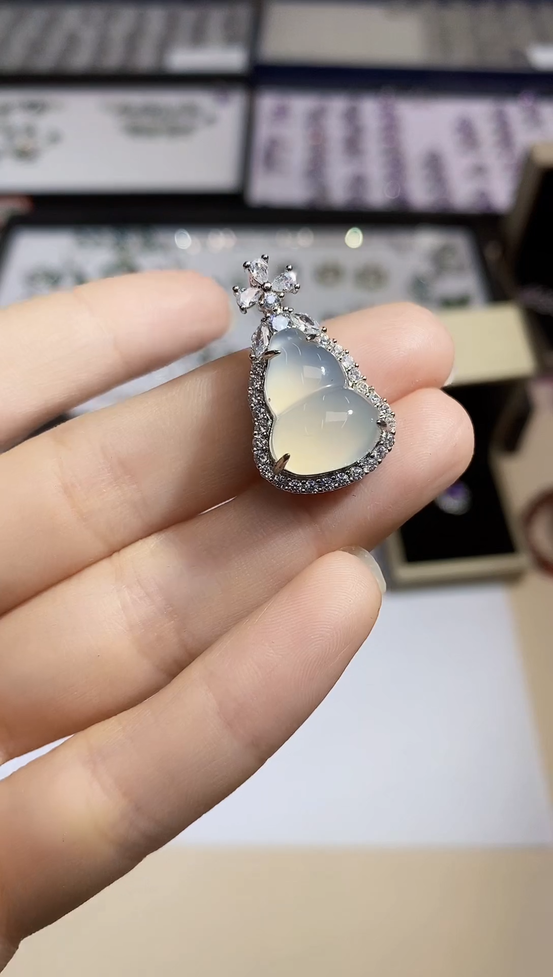 【闪购商品】玛瑙/玉髓吊坠(不含链)合金多样性 发其一  【55】