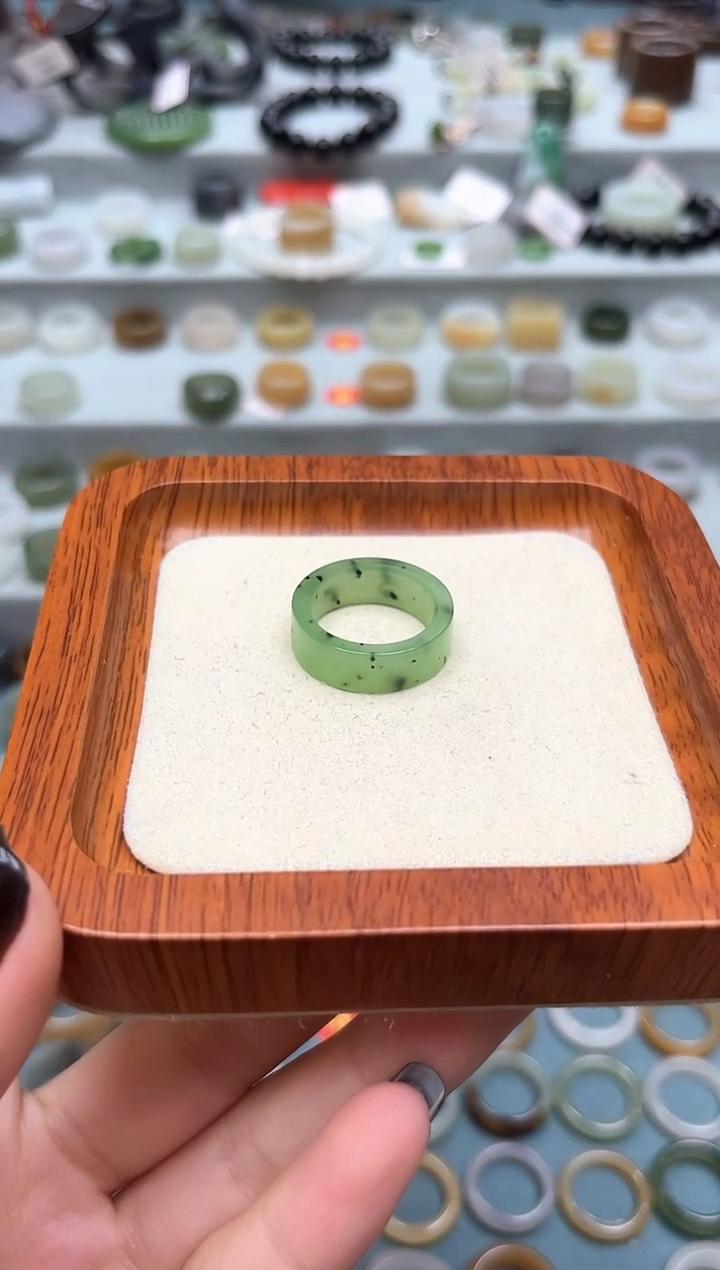 【闪购商品】和田玉未镶嵌戒指17号