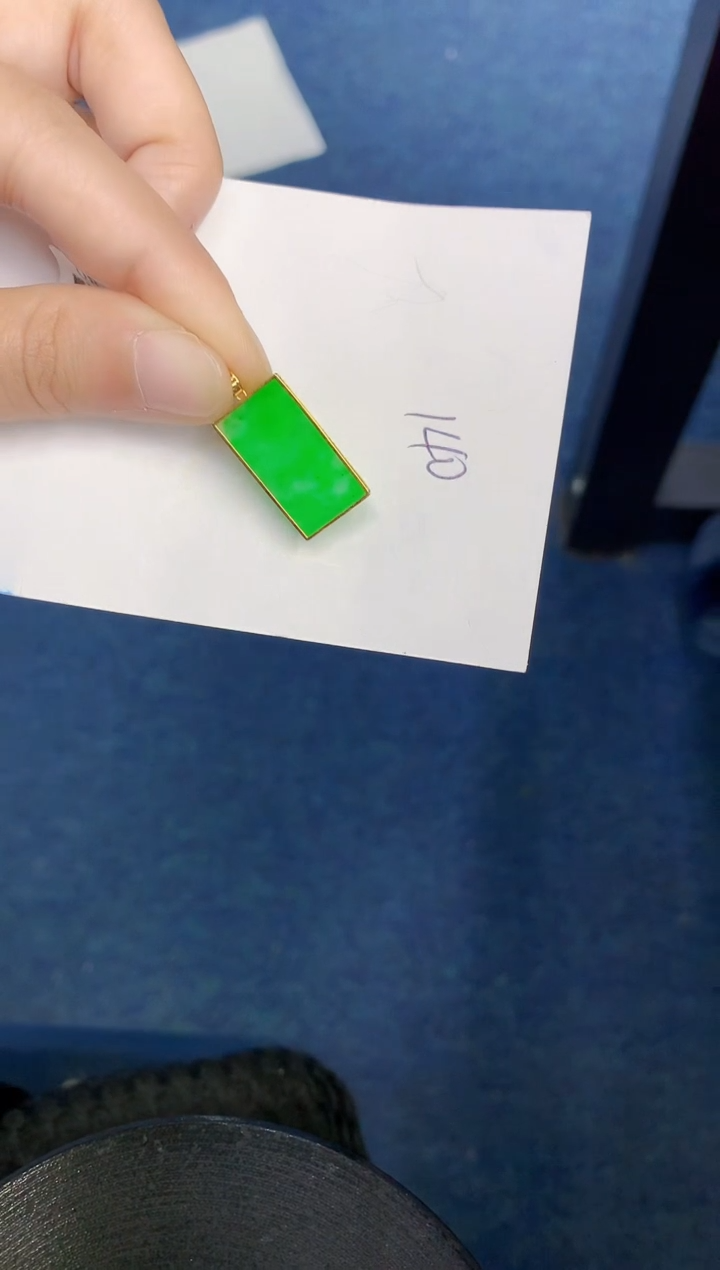 【闪购商品】翡翠颈饰18K金镶嵌000000000