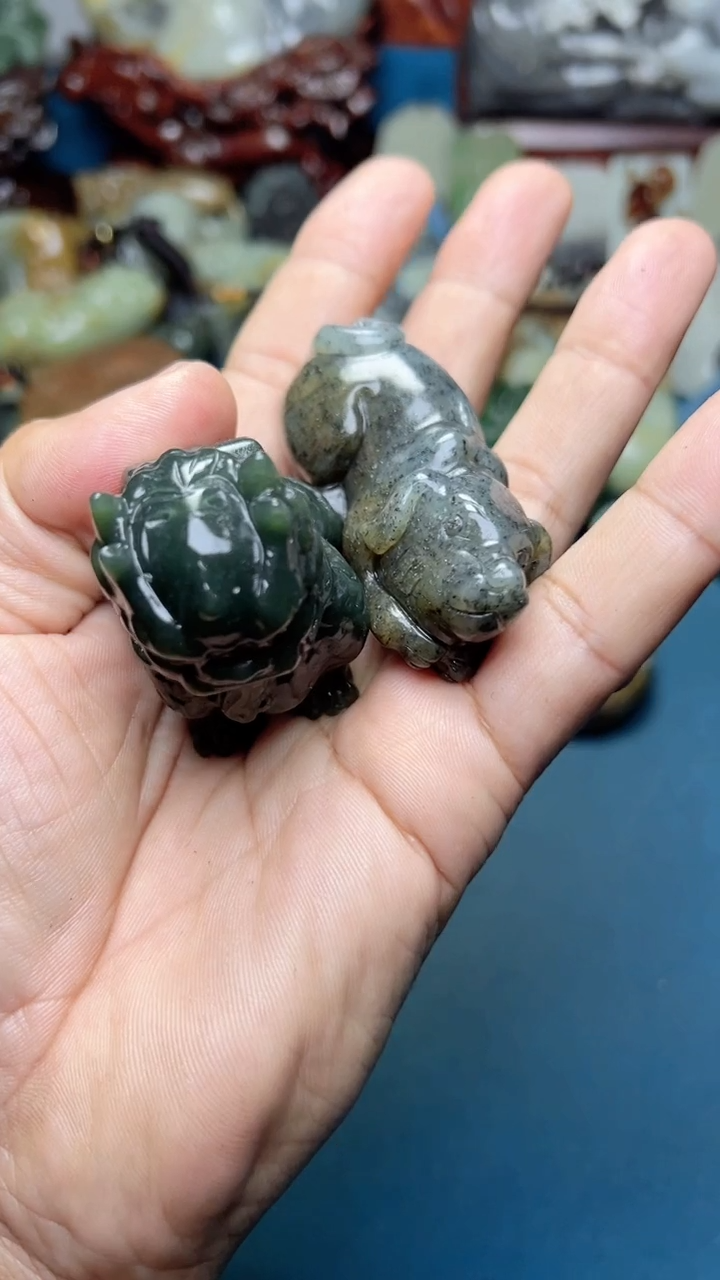 和田玉未镶嵌把件2