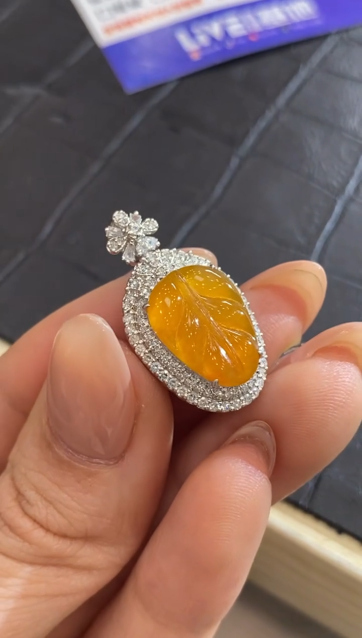 【闪购商品】翡翠颈饰18K金镶嵌收到货48小时鉴赏期（超时不退不换）