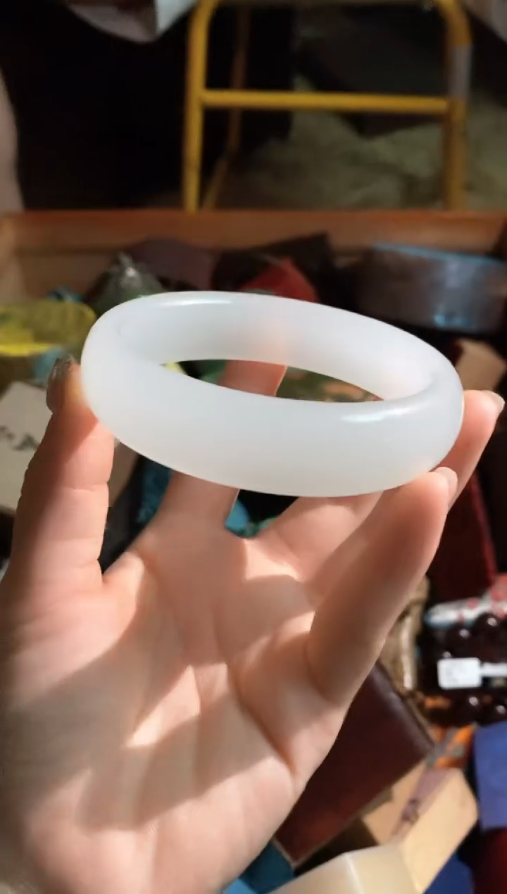 和田玉手镯未镶嵌永玉阁精品专属摆件