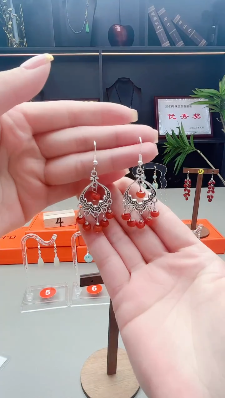 未镶嵌翡翠耳饰332