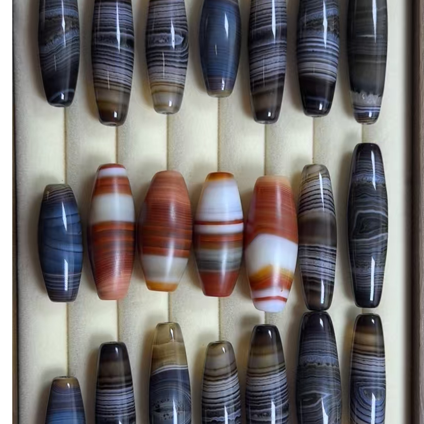 天然缠丝玛瑙吊坠含凤眼佛眼圆眼拍下备注颜色店主精挑发货