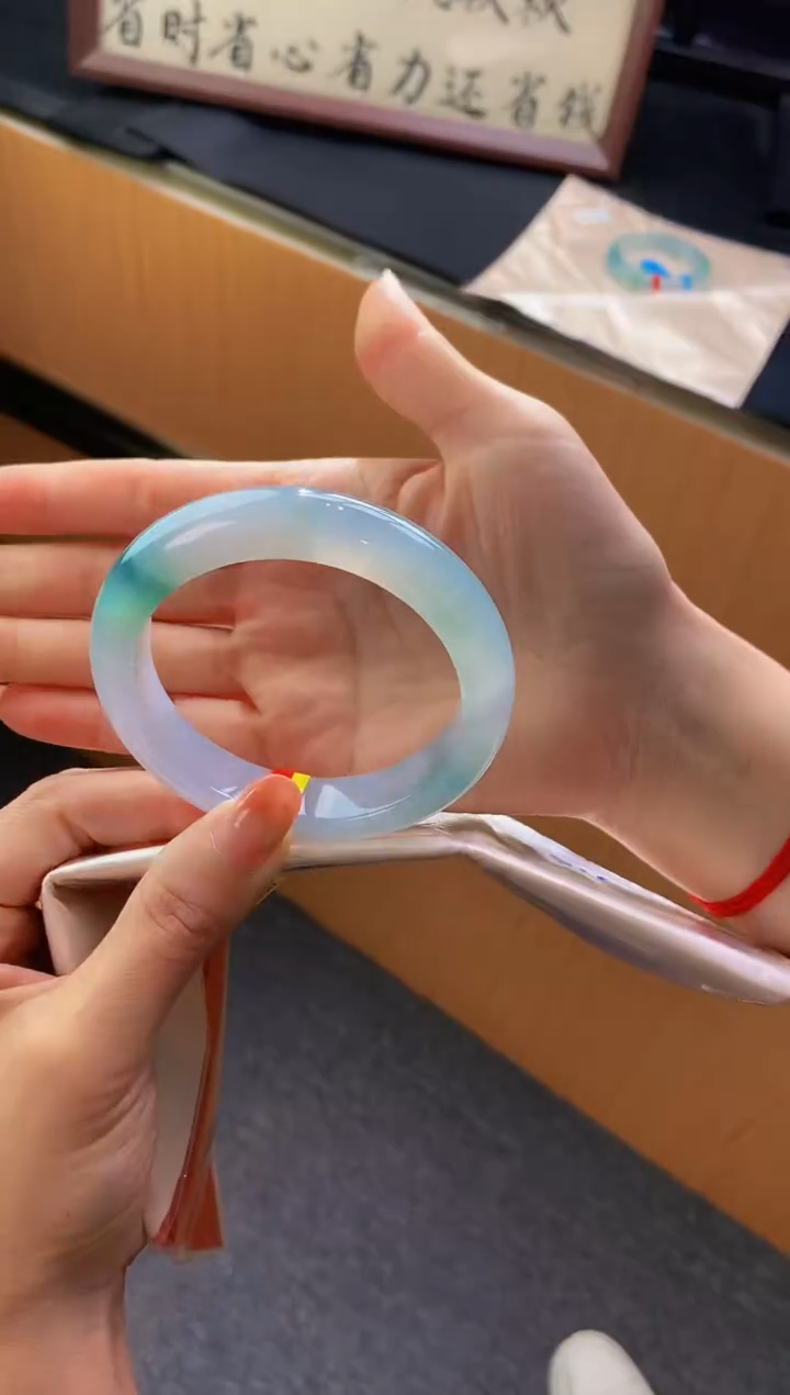 未镶嵌手镯翡翠- 圈口56.8