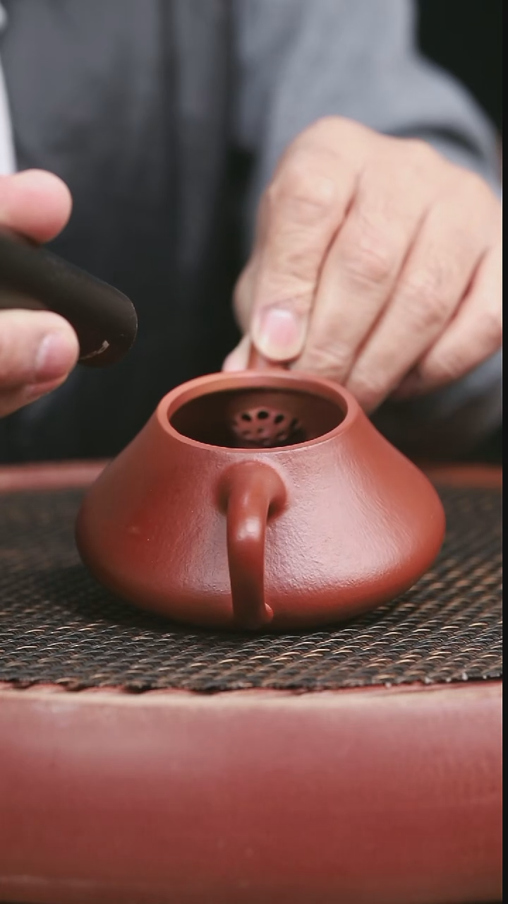 茶壶紫砂26号朱泥全手工柱瓢微微暇