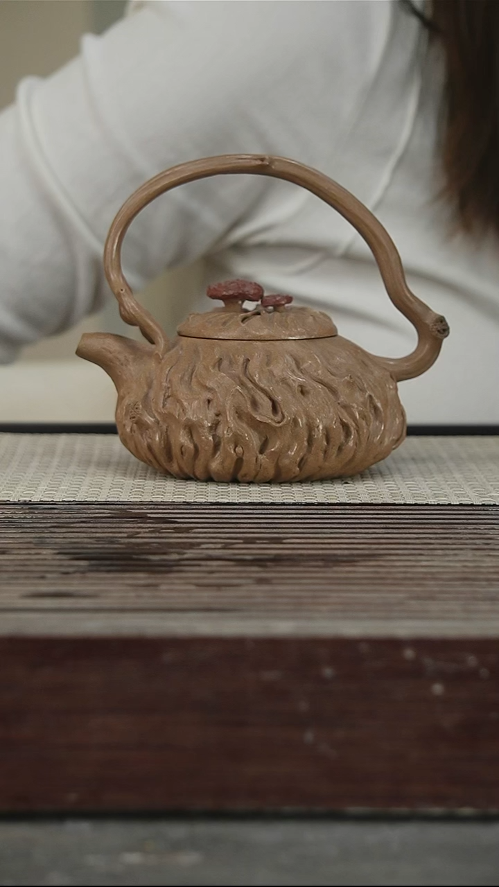 茶壶紫砂59号400CC