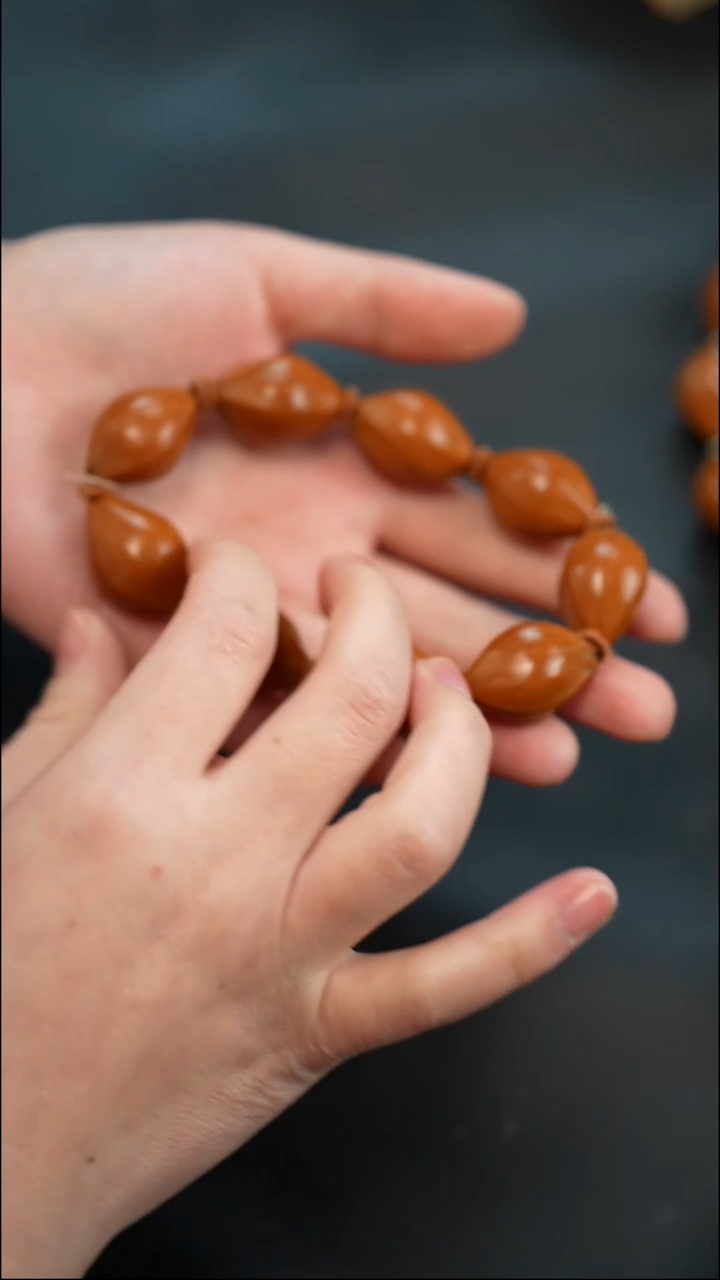 手串/手链橄榄核1.7抛光三面佛