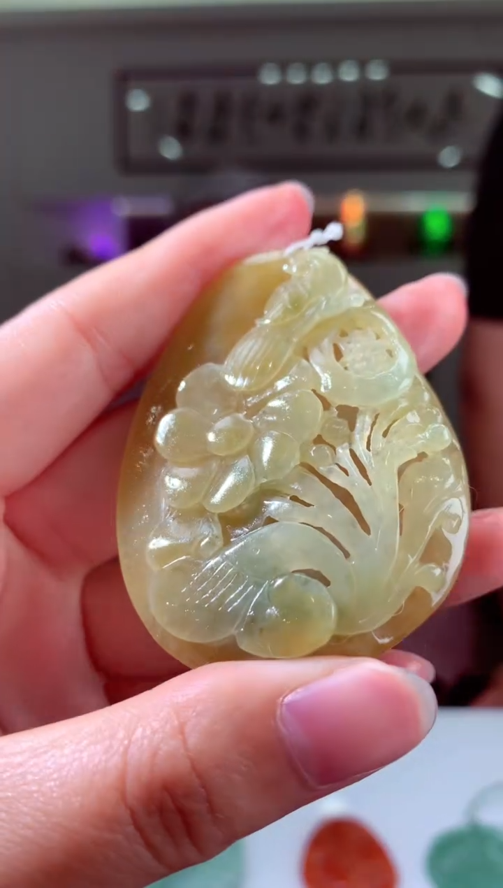 【闪购商品】定制翡翠未镶嵌天然A货翡翠（拍一发一）