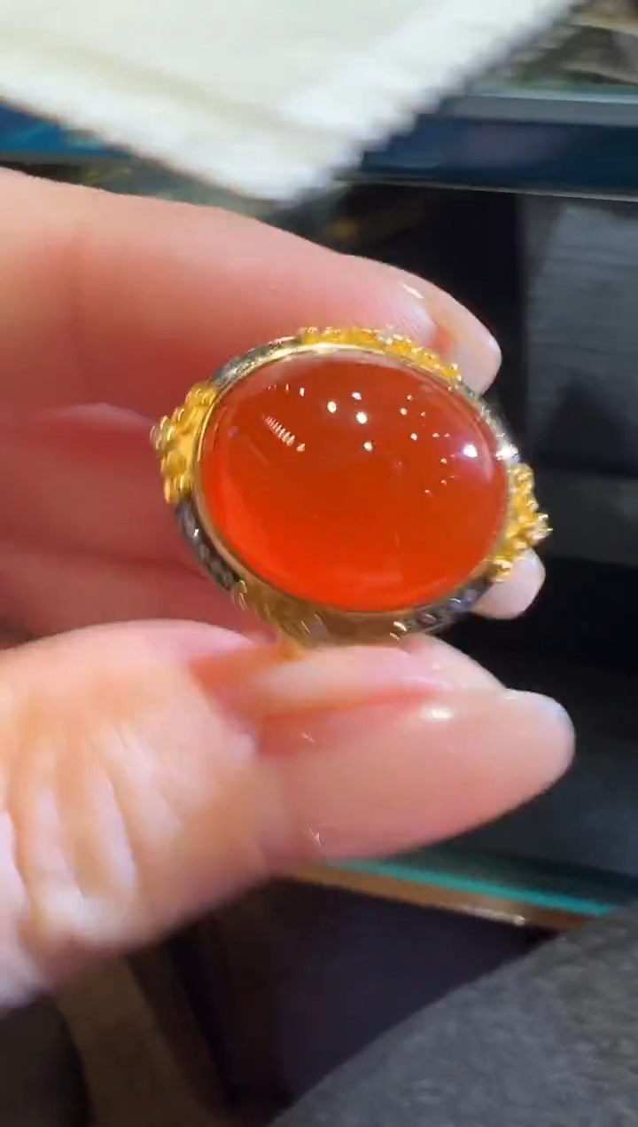 18K金镶嵌南红玛瑙戒指南红戒指