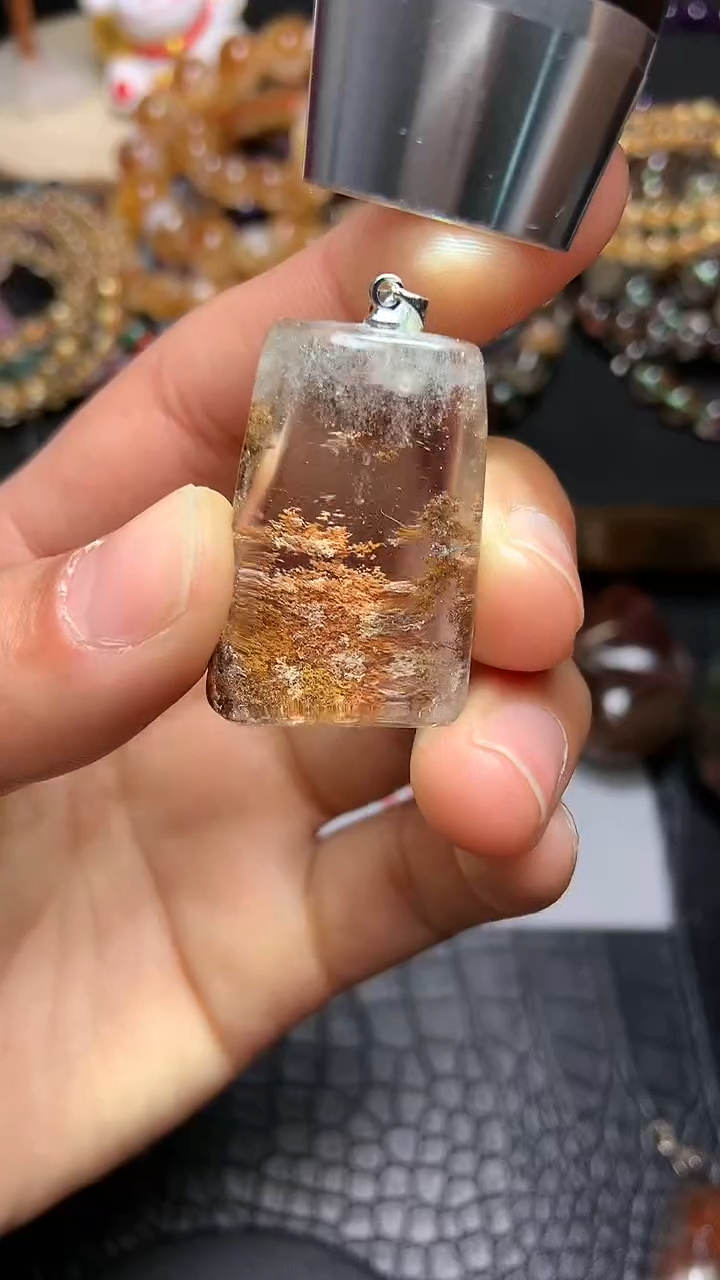 【闪购商品】水晶吊坠(赠链)未镶嵌19