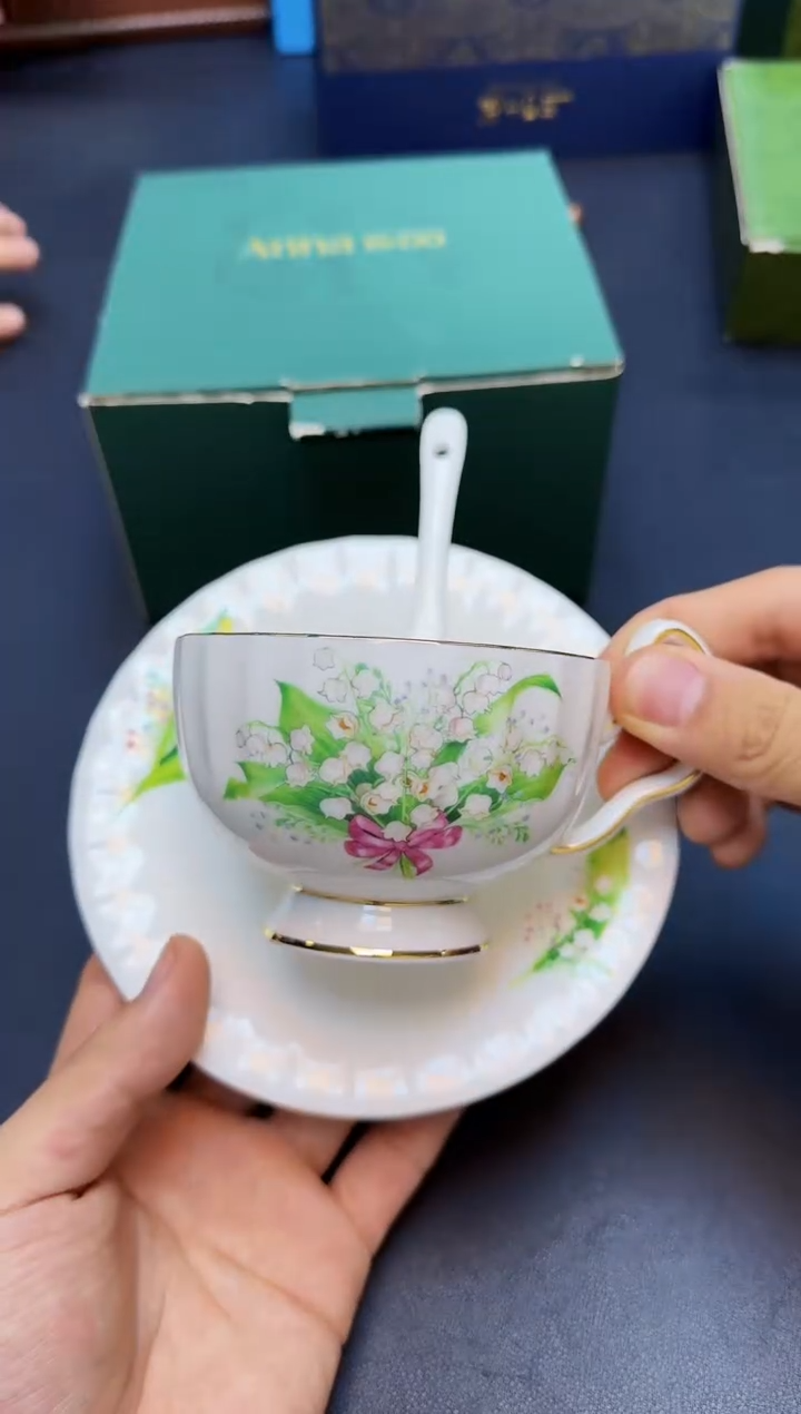 【闪购商品】杯全新正品一件不留@@H1925