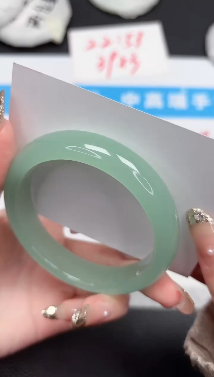 【闪购商品】石英质玉手镯未镶嵌512-57.6