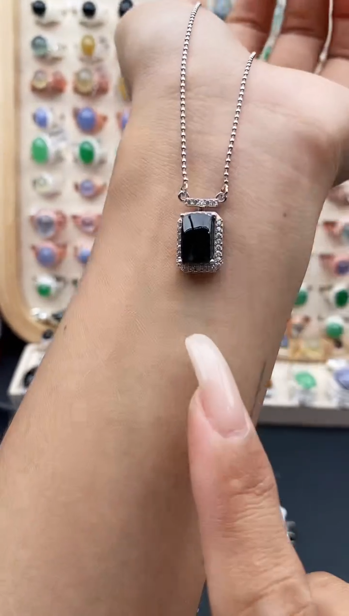 【闪购商品】翡翠颈饰银S925镶嵌缅甸天然A货翡翠333  5+1