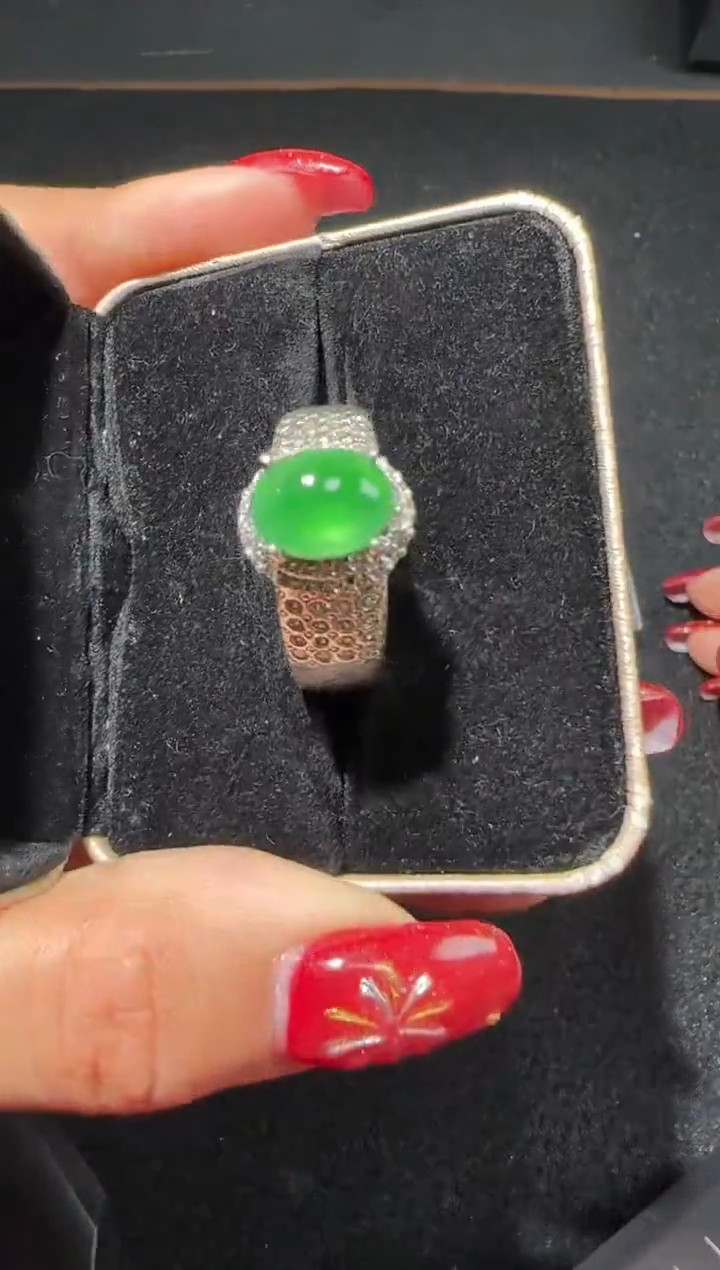 【闪购商品】翡翠戒指未镶嵌多样性发货拍一发一