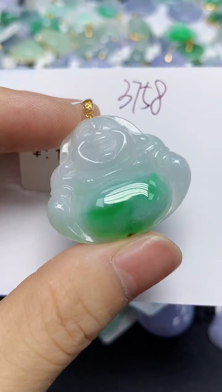 翡翠18K金镶嵌颈饰天然缅甸翡翠A货