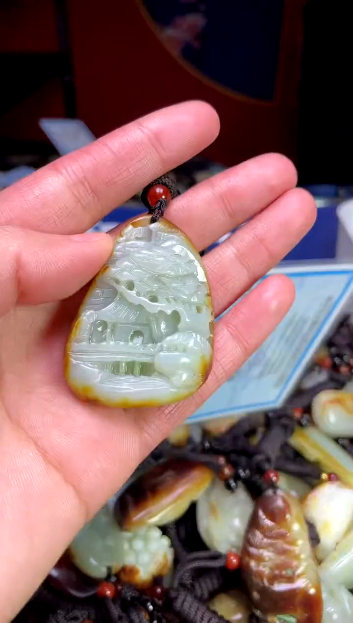 【闪购商品】和田玉颈饰未镶嵌1