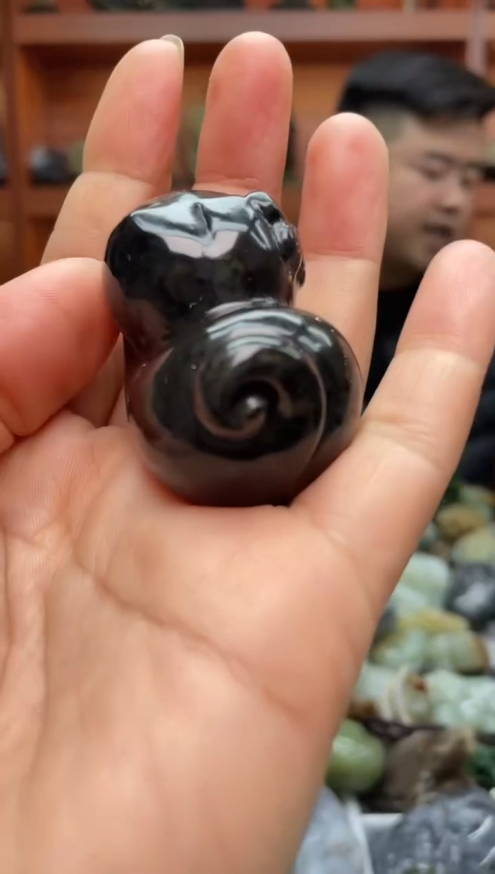 未镶嵌和田玉把件1