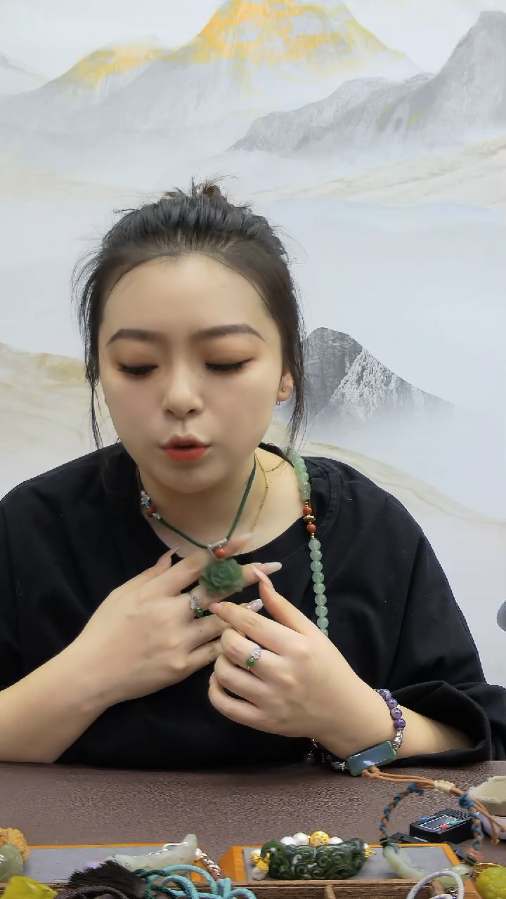 【闪购商品】和田玉颈饰未镶嵌挂件