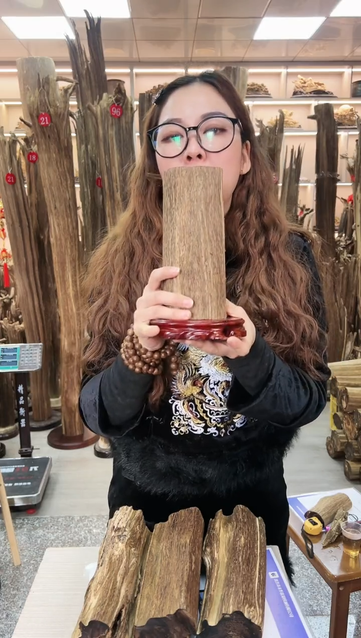 【闪购商品】沉香摆件沉香原料摆件工艺品