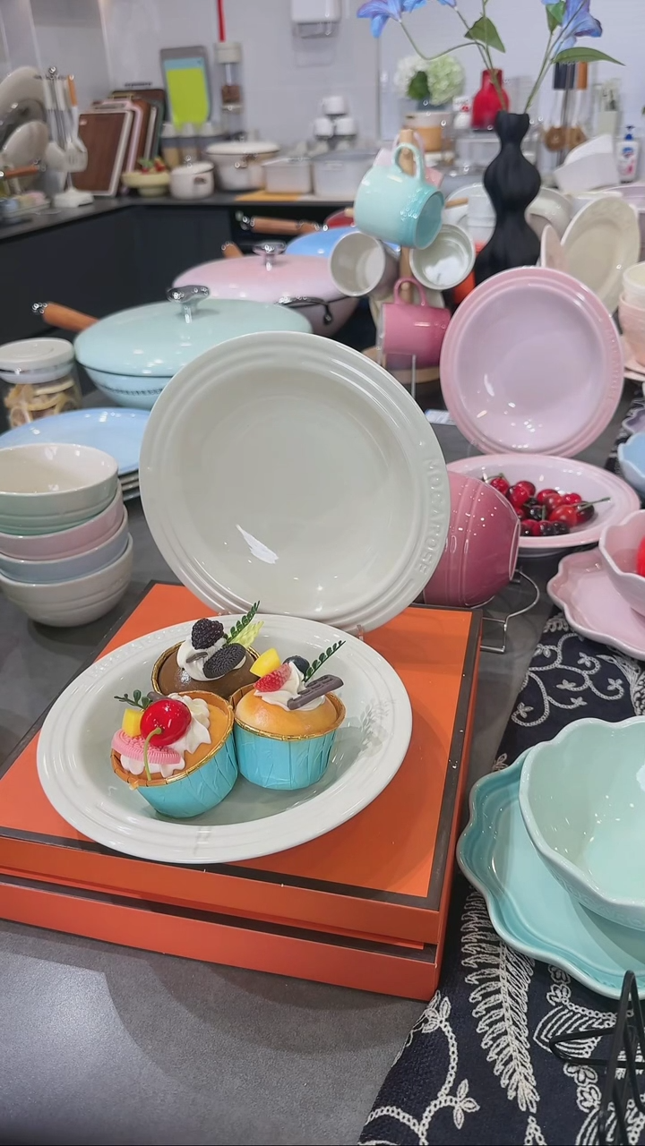 【闪购商品】瓷【2个装】樱花粉草帽盘-20cm