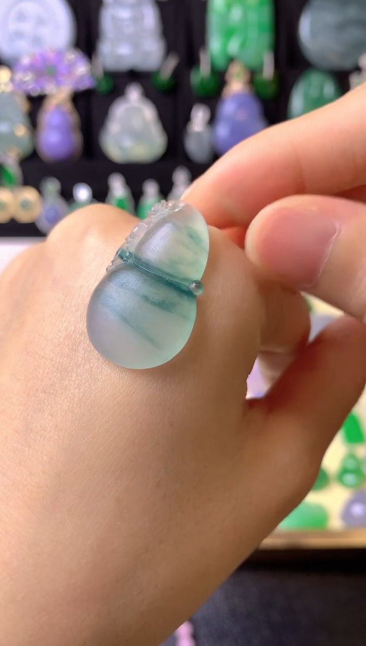 定制翡翠未镶嵌毛货抛光