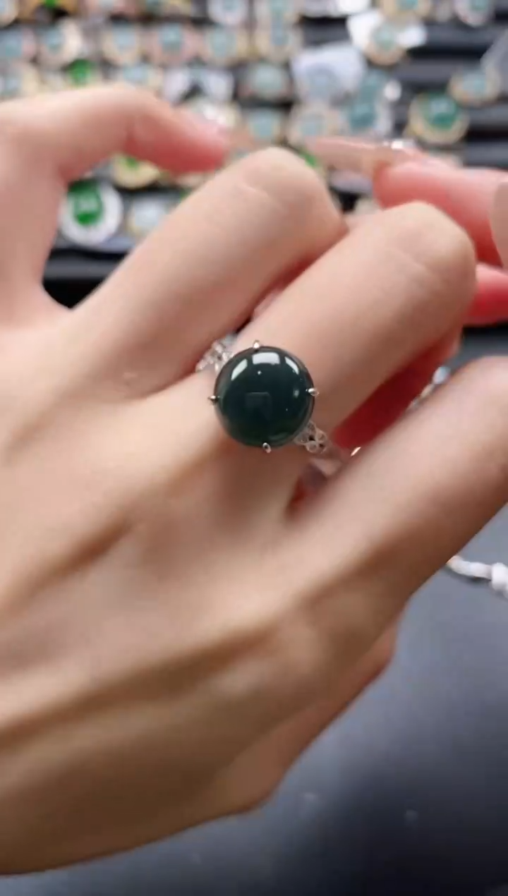 【闪购商品】翡翠戒指银S925镶嵌51511