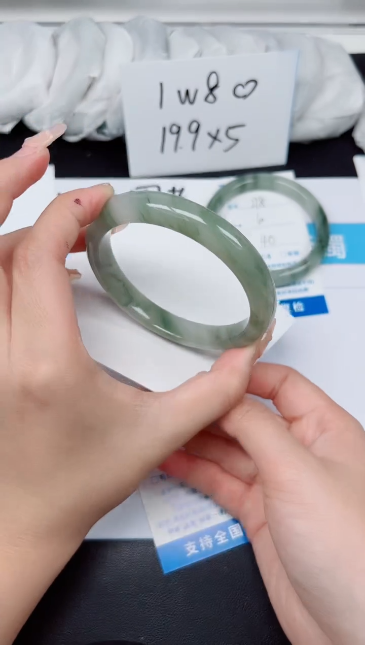 【闪购商品】石英质玉手镯未镶嵌G279-63.8