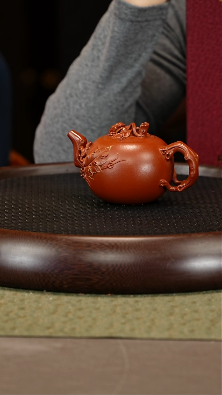 茶壶紫砂64 惠慧 孟臣朱泥 松鼠葡萄 180cc