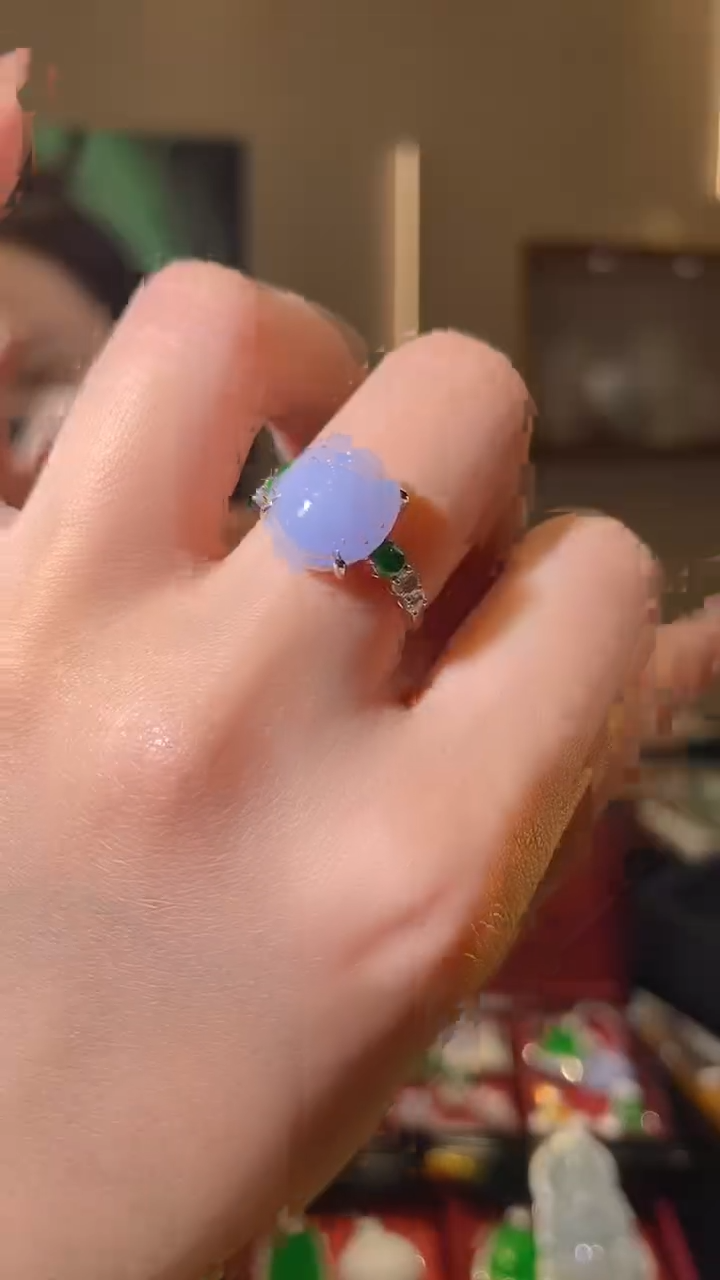 【闪购商品】翡翠戒指18K金镶嵌天然翡翠A货