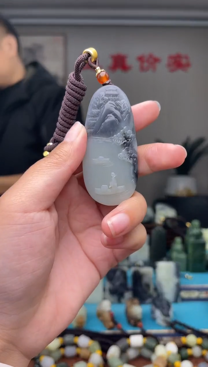 未镶嵌和田玉挂件1