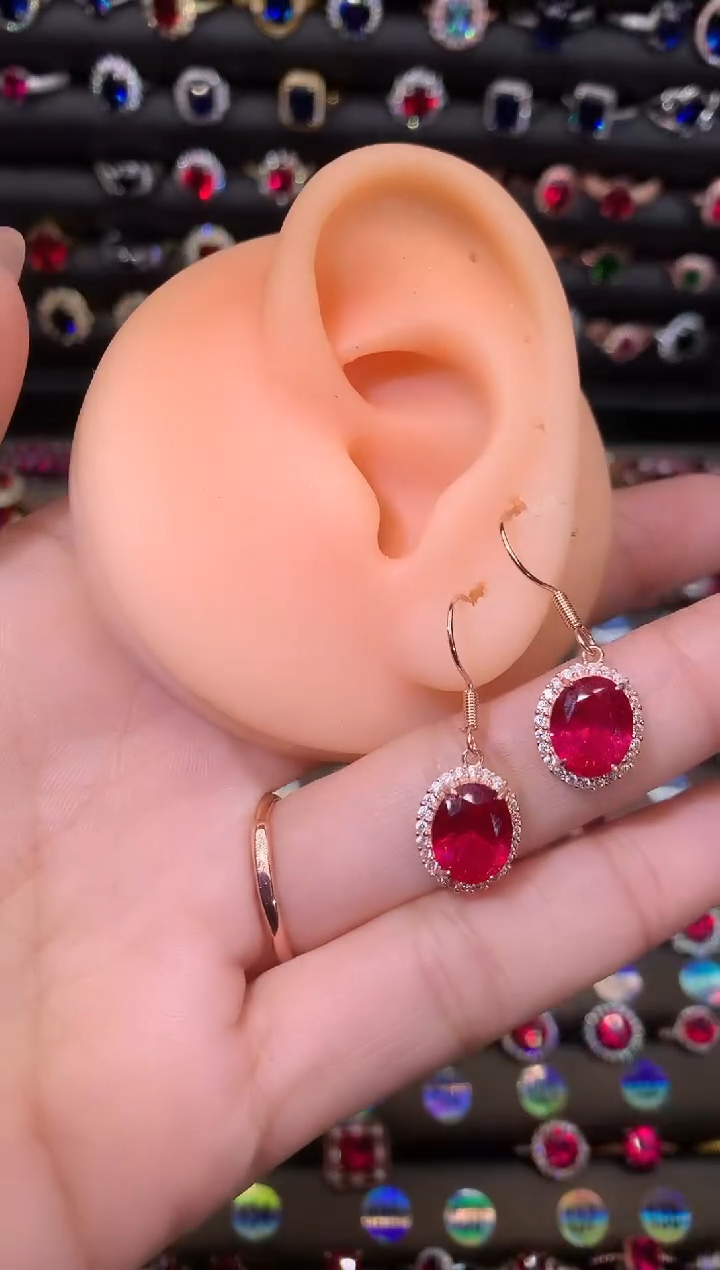 【闪购商品】红宝石耳饰银S925镶嵌810
