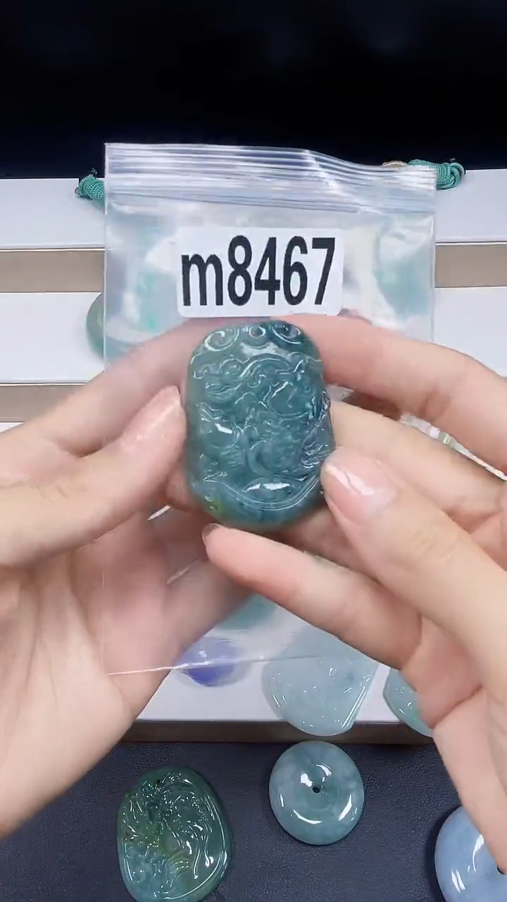 颈饰未镶嵌翡翠翡翠珠宝吊坠挂件