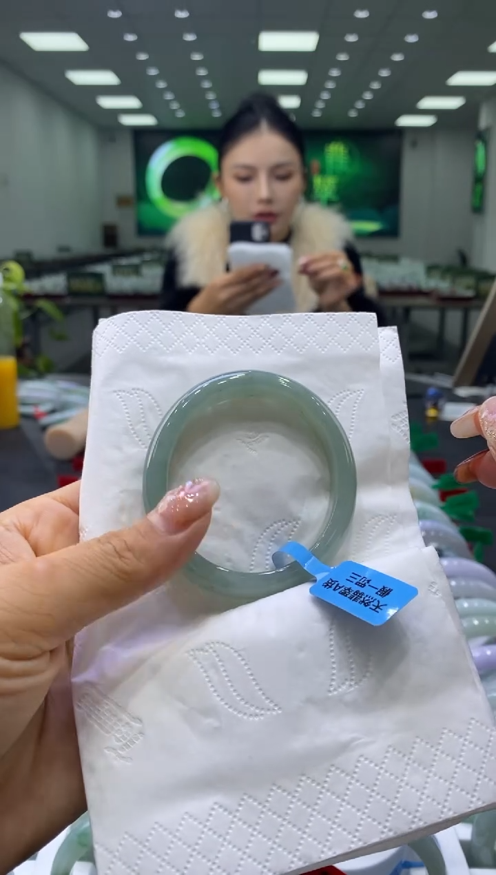 未镶嵌手镯翡翠00002153