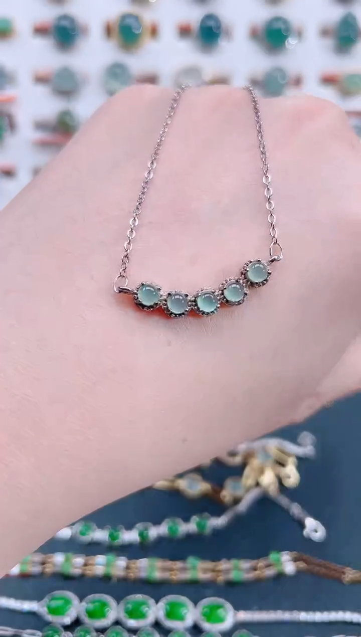 颈饰银S925镶嵌翡翠天然翡翠