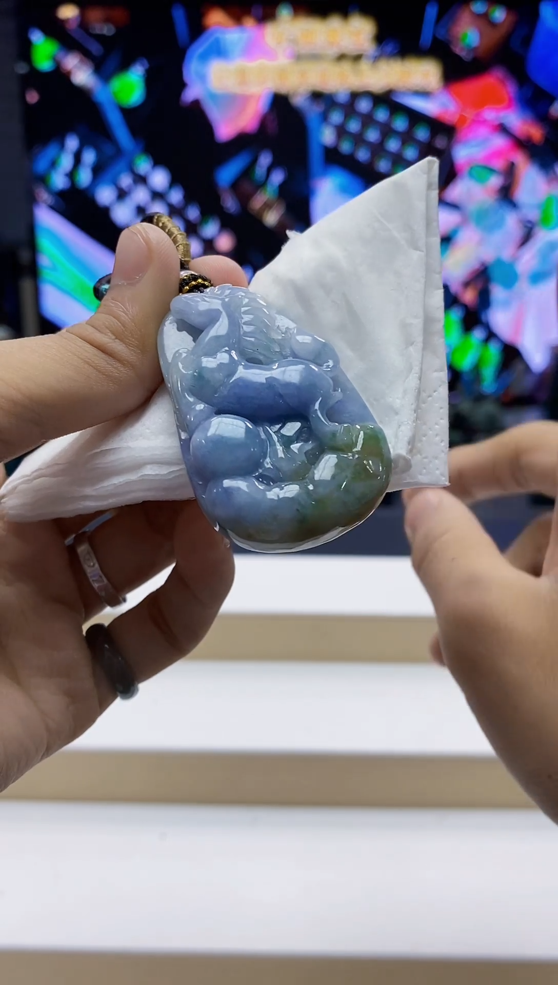 未镶嵌定制翡翠-毛货挂件13