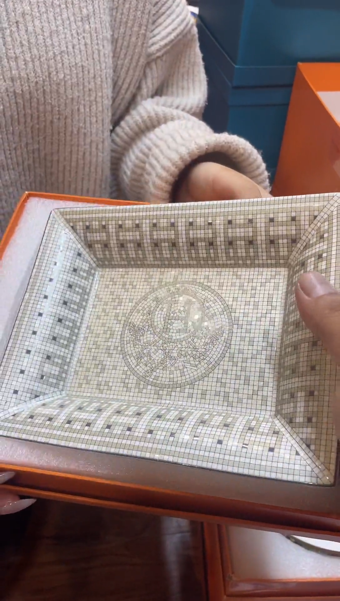 杯鸿辉家品牌瓷器，京东包邮！