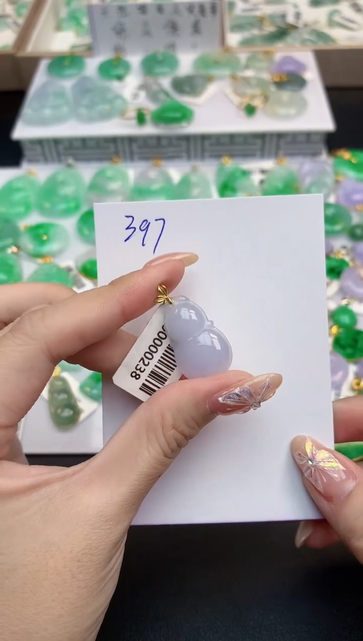 颈饰18K金镶嵌翡翠天然缅甸A货翡翠