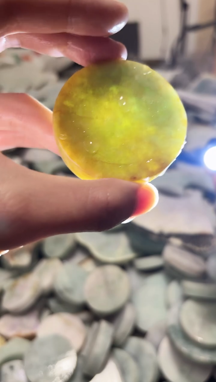 【闪购商品】翡翠颈饰未镶嵌A货吴玉254