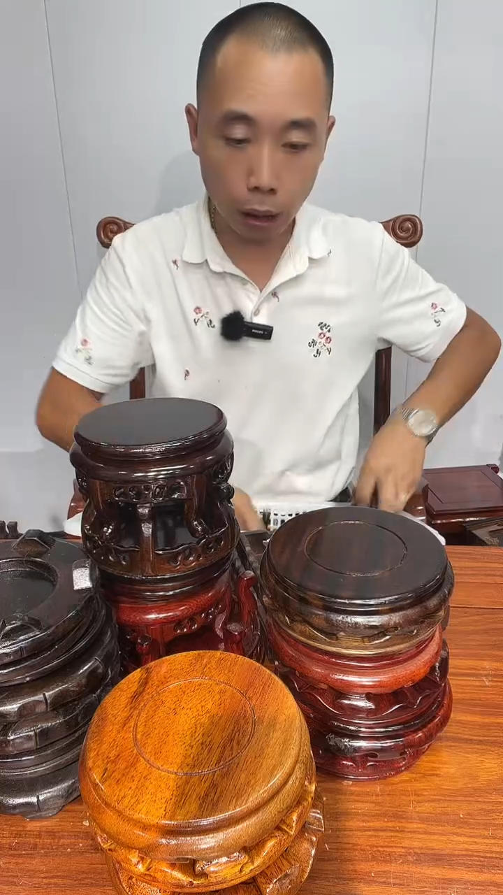 木一****）处理款底座25个