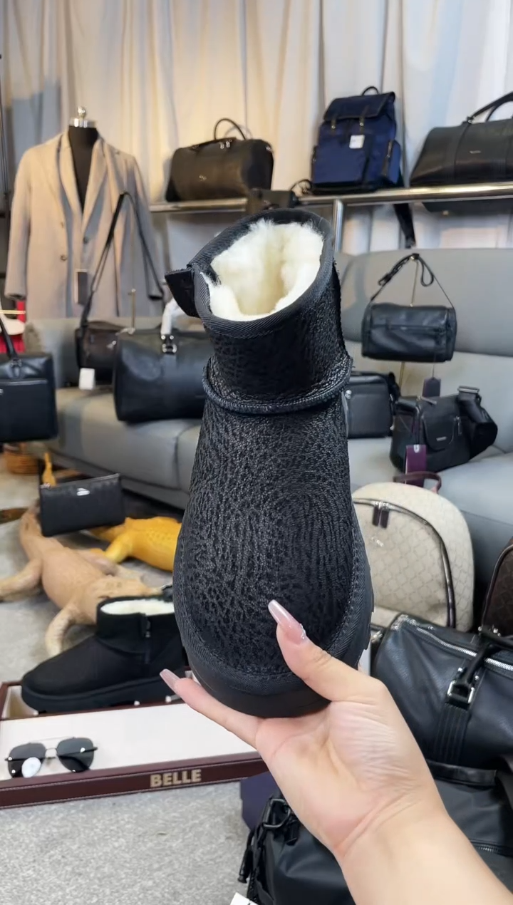 牛皮（革）韩爵绅士包包皮具【鞋子40码】