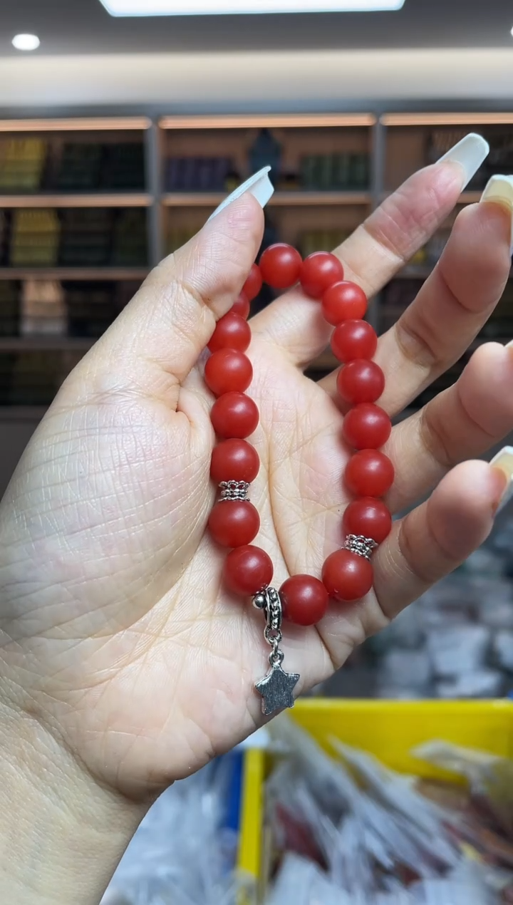 【闪购商品】南红玛瑙`未镶嵌多样性发一件