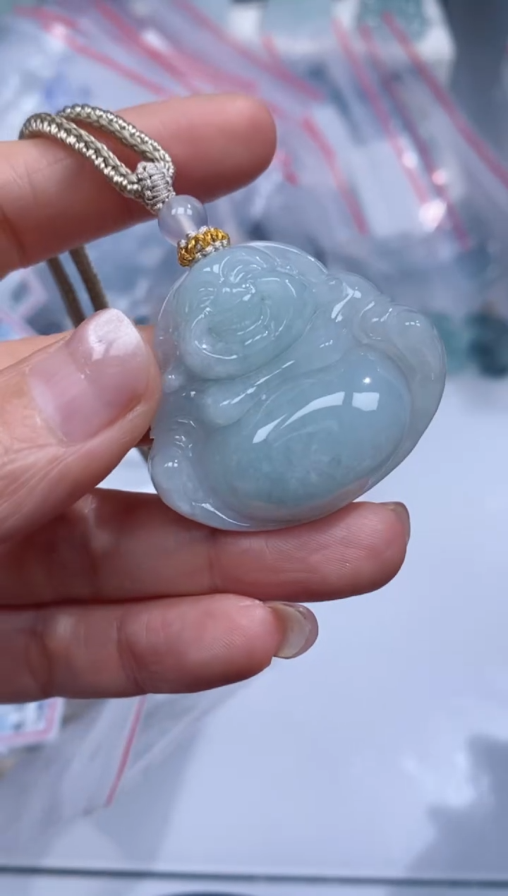 颈饰未镶嵌翡翠吊坠