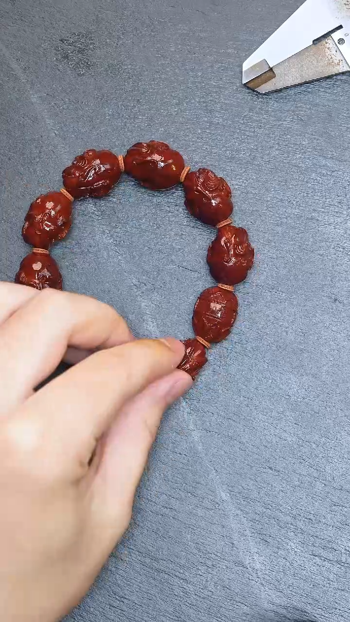 【闪购商品】橄榄核手串殷派罗汉25号