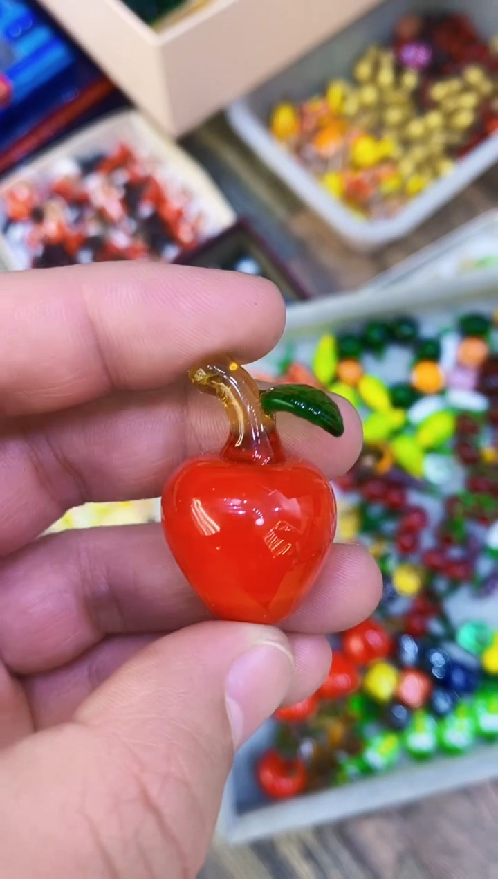 【闪购商品】琉璃手工艺品大苹果