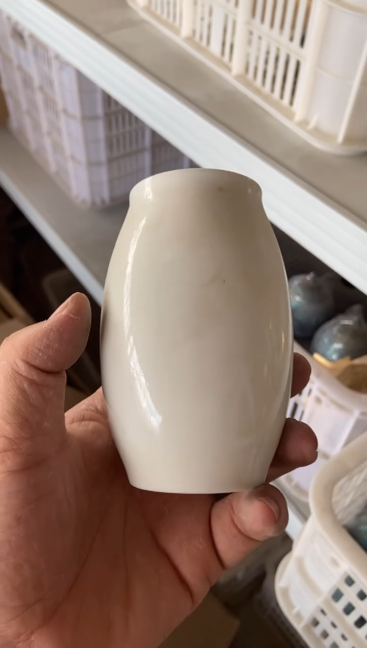 杯无运费险有瑕疵的摄影的产品有使用过的痕迹有点脏介意勿拍