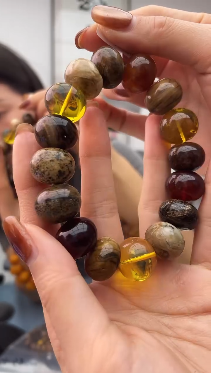 【闪购商品】琥珀珠宝奇石未镶嵌038.17，假一罚十