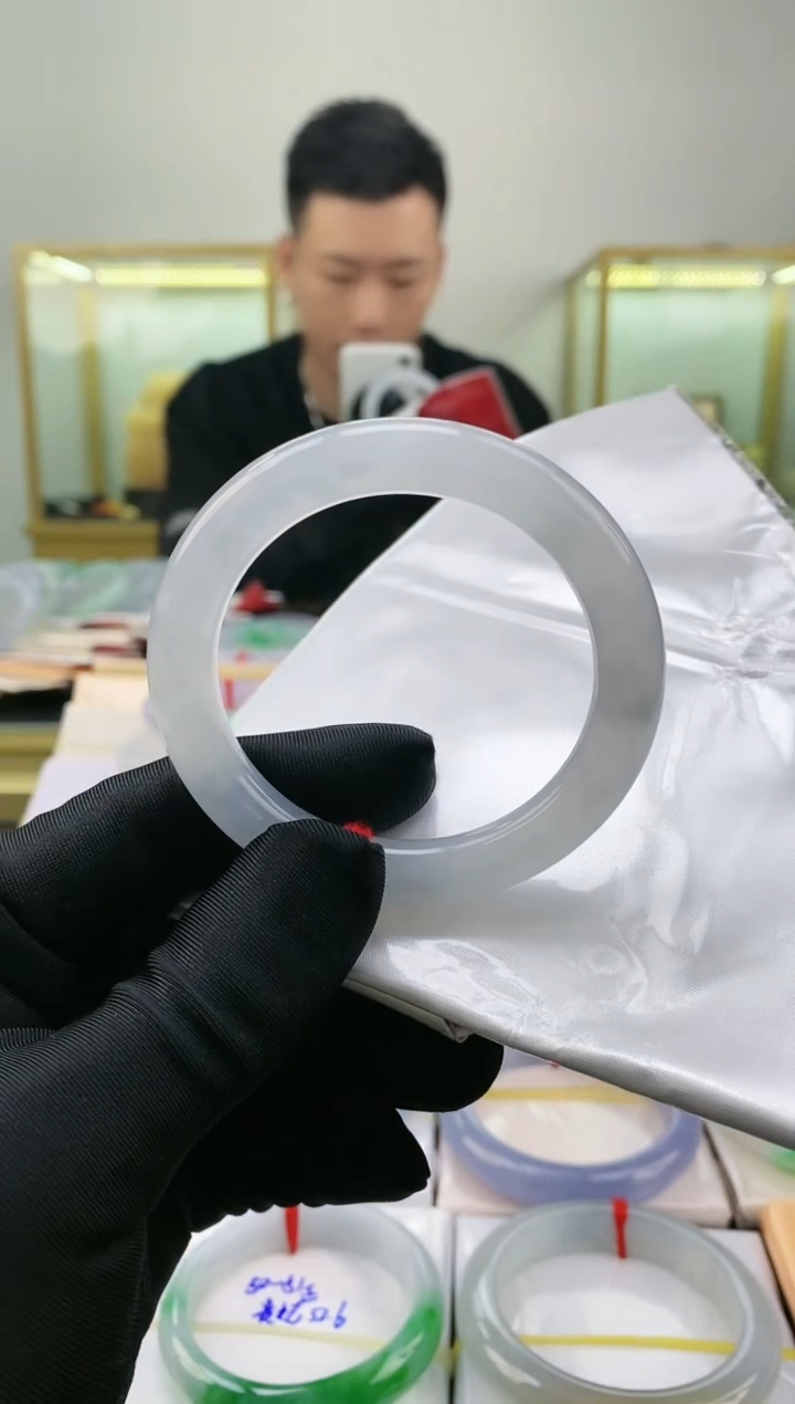 翡翠手镯未镶嵌?****?天然翡翠a货手镯