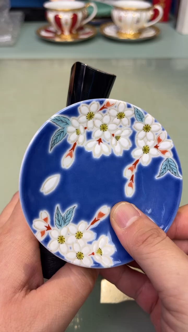【闪购商品】瓷片拿破lun             